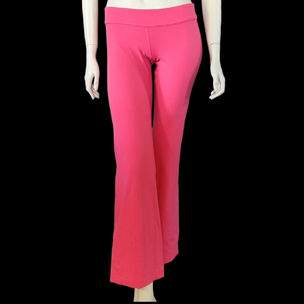 LULULEMON Pink Groove Pants Flare Legs Size 6